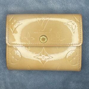 Louis Vuitton Vernis Compact Wallet